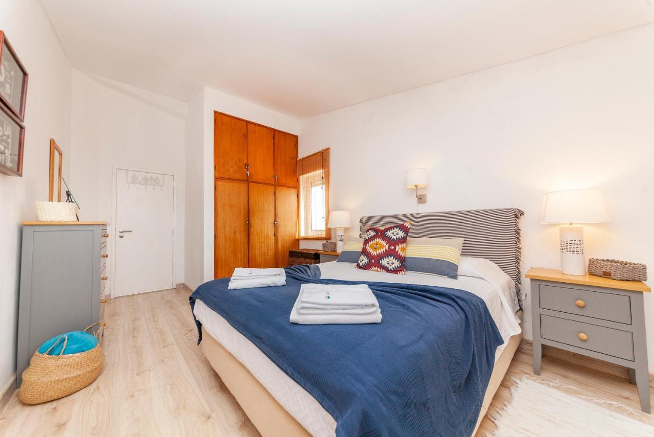 C18 - Church Square Apartment In Luz Exterior foto