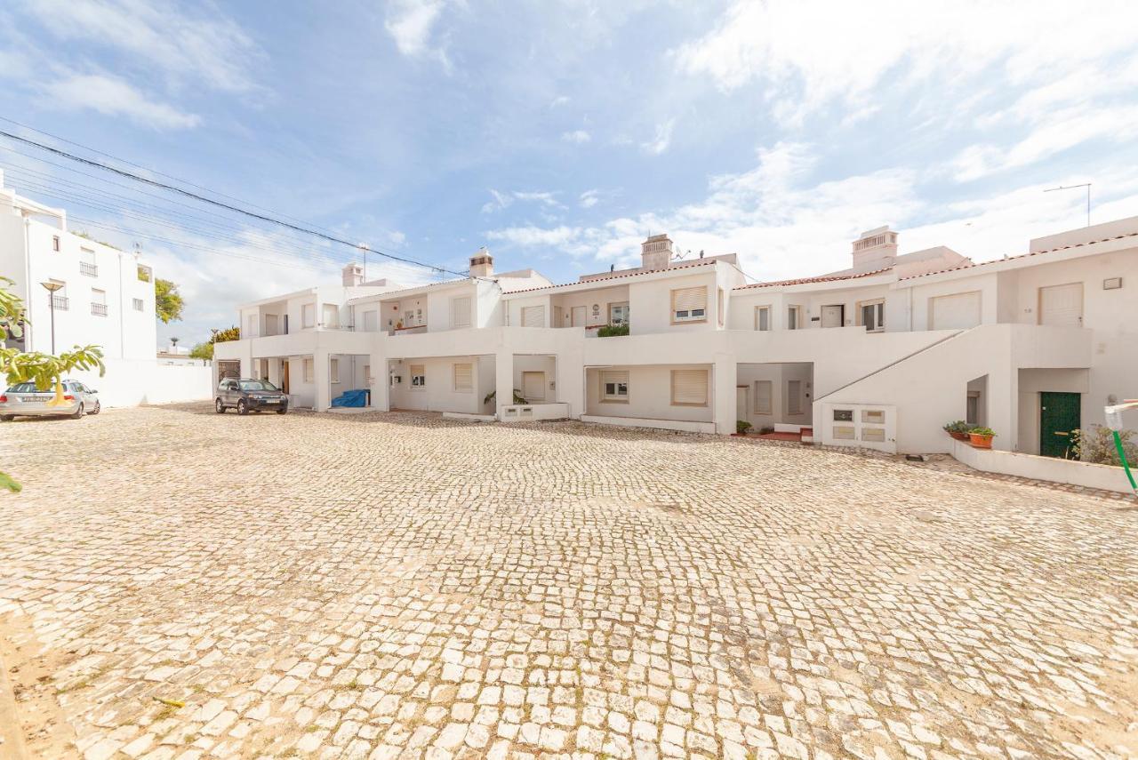 C18 - Church Square Apartment In Luz Exterior foto